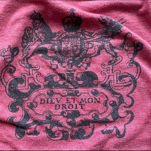 Dieu et mon droit, ("God and my right"), Red T-Shirt with White Stripes by ACE - Picture 2 of 8